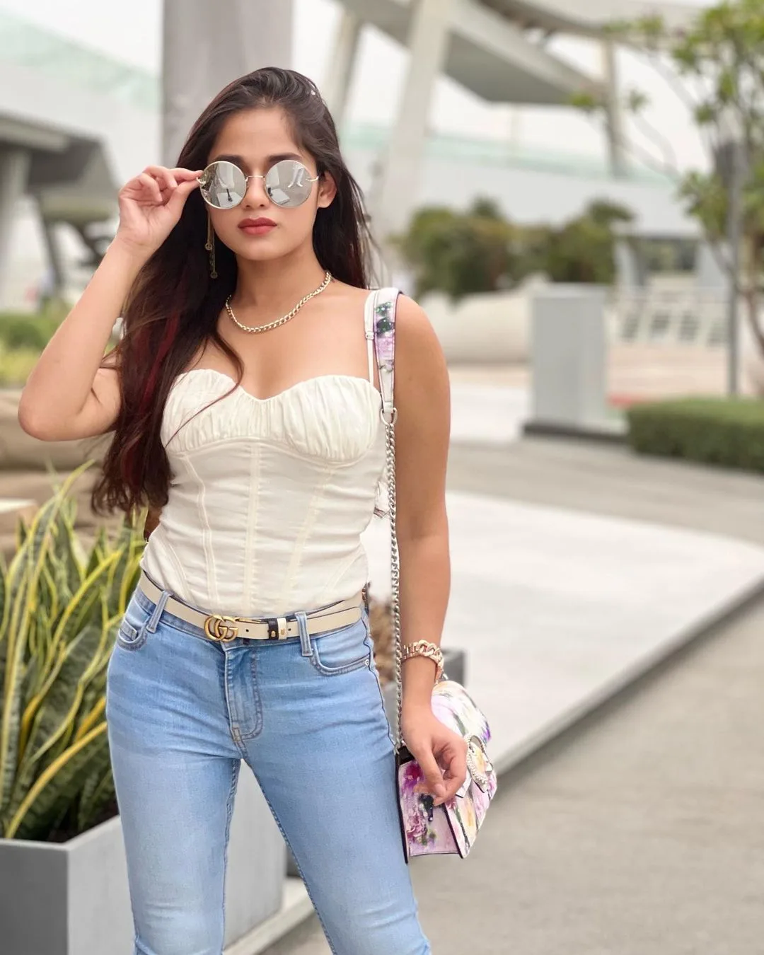 Jannat Zubair's lifestyle Jannat Zubair's lifestyle