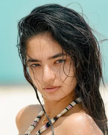 Anushka Sen Physical Stats