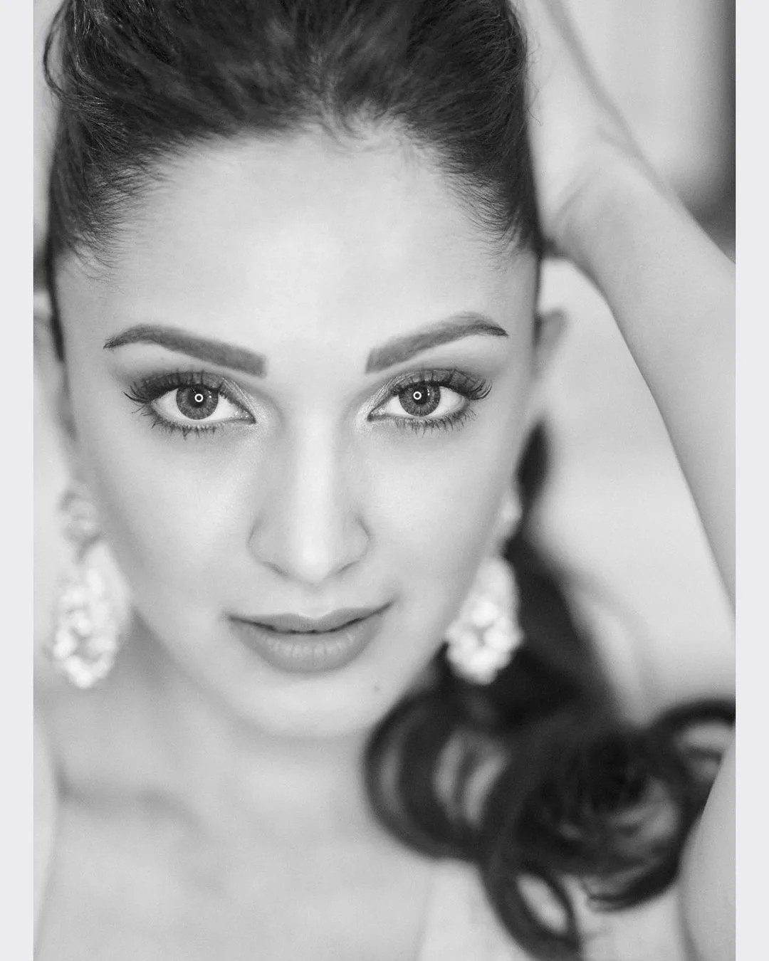 Kiara Advani's Social Links