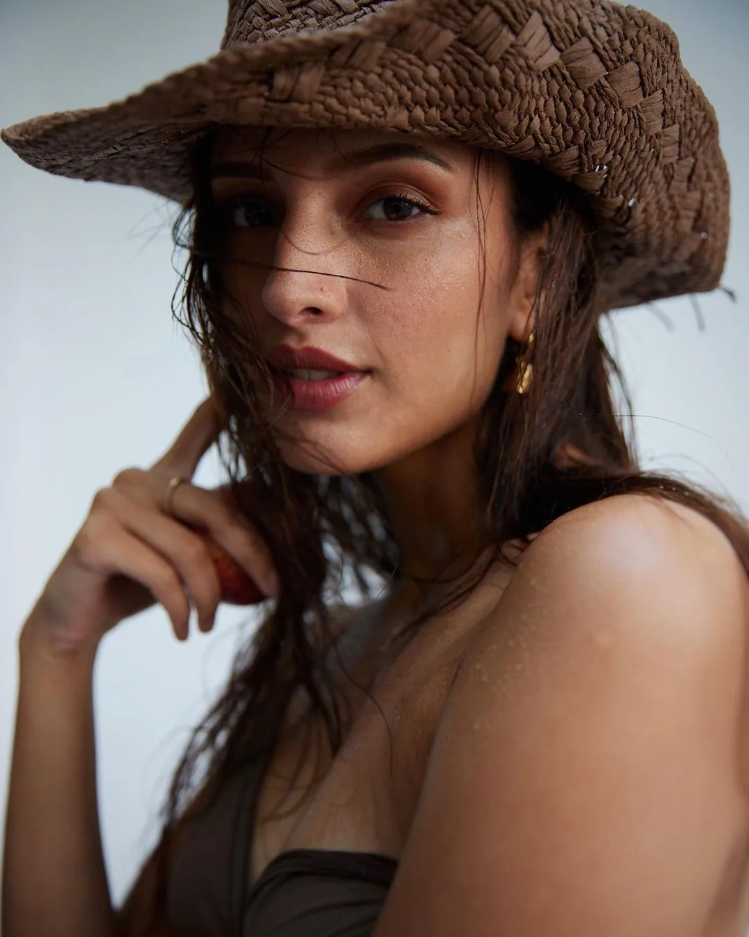 Triptii Dimri's Social Media Links Triptii Dimri Social Media Links