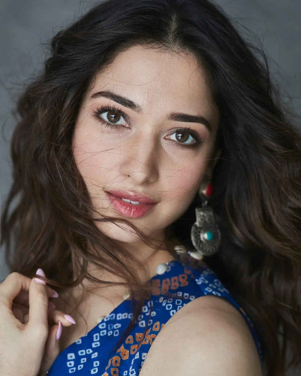 Tamannaah Bhatia’s Social Media Links Tamannaah Bhatia’s Social Media Links