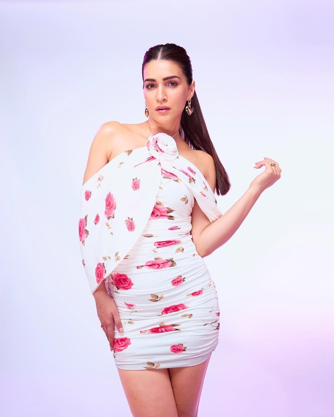 Kriti Sanon's Personal Life Kriti Sanon's Personal Life